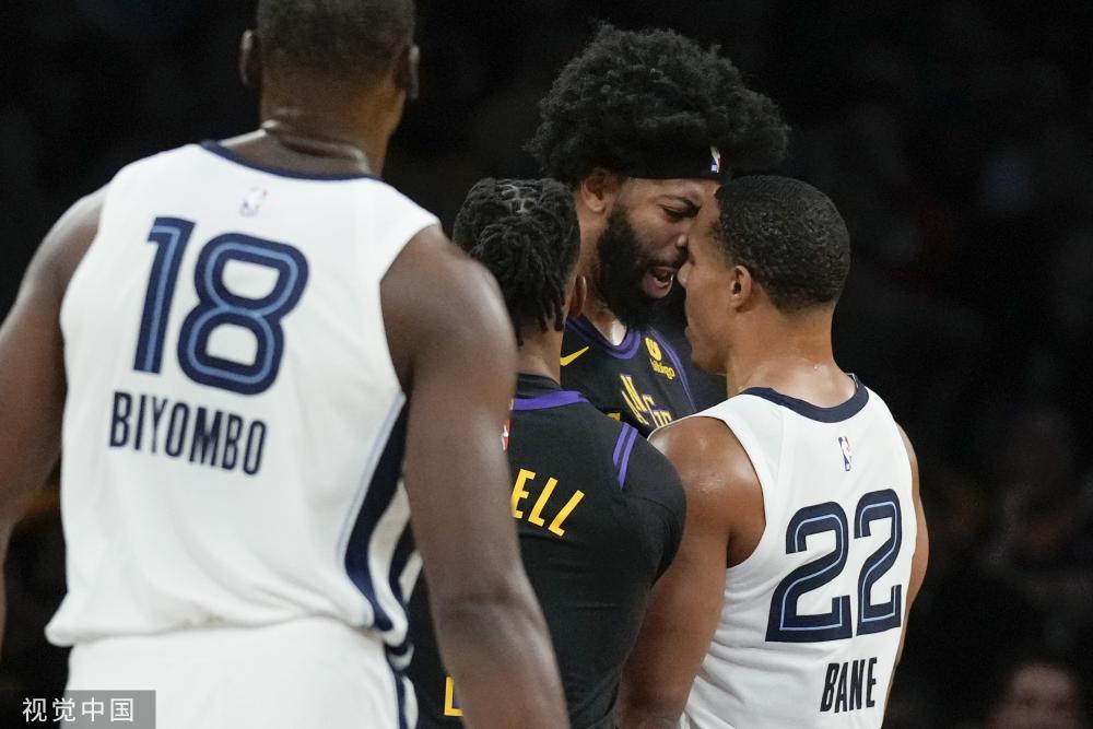 他的串联下 他的串联下