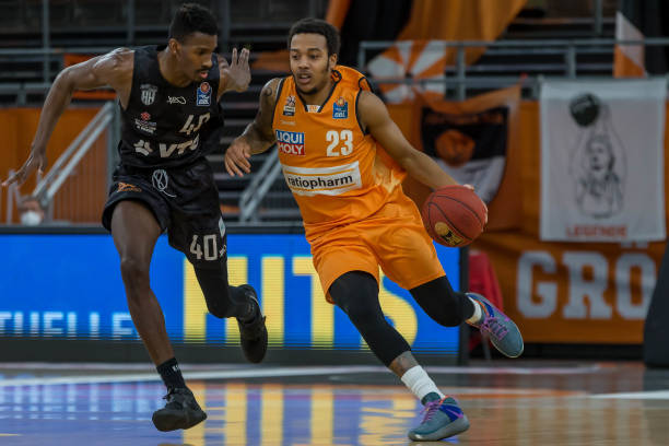 而是建立在 而是建立在