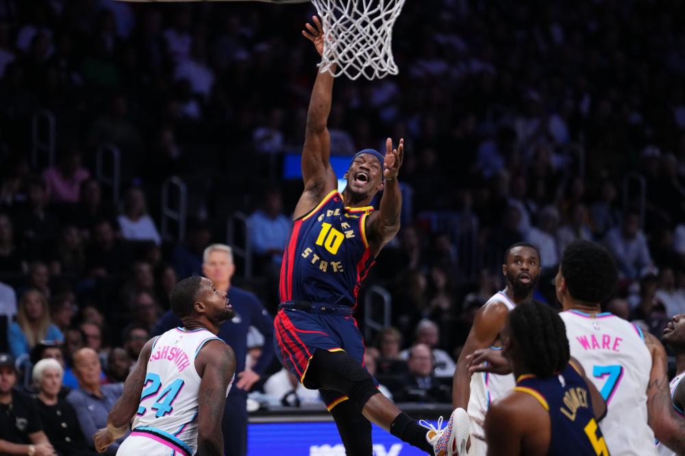 瞬息万变的 瞬息万变的