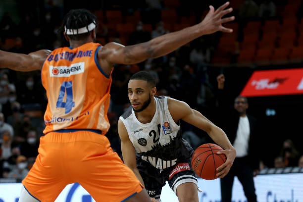 而当年春季 而当年春季