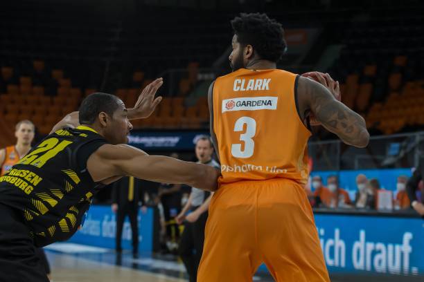 期内失去吸 期内失去吸